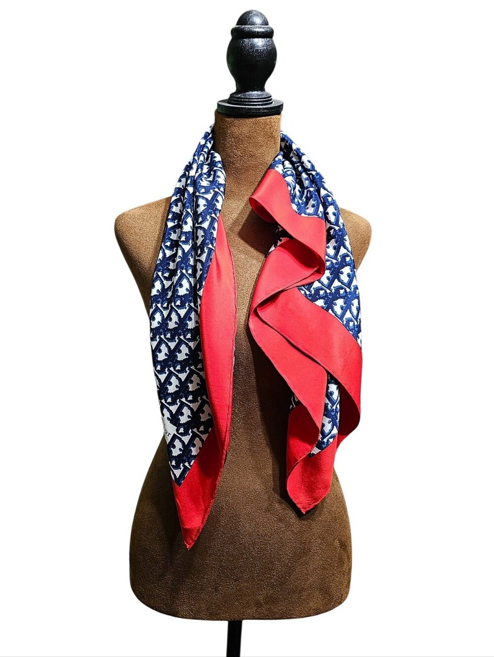 CHRISTIAN DIOR SCARF - Picture 15 of 16